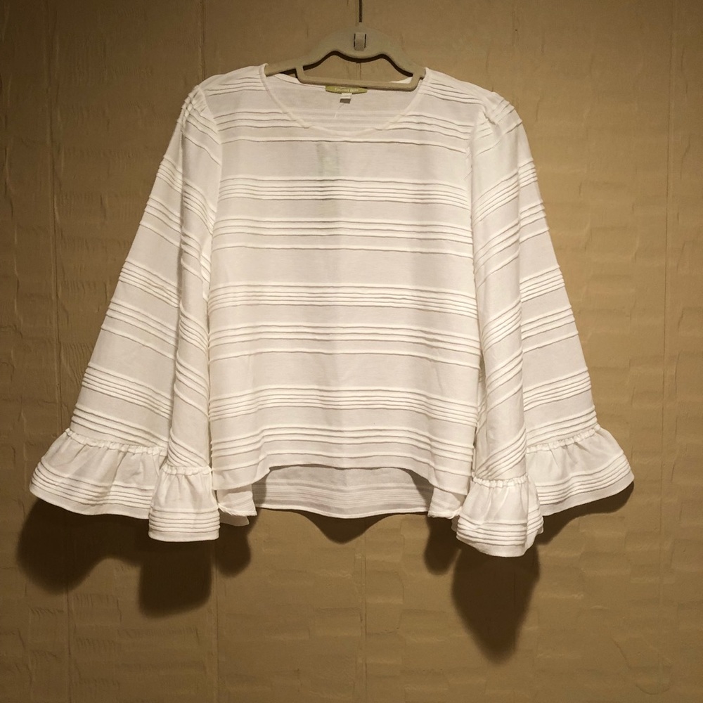 Gianni Bini Bell Sleeve Top